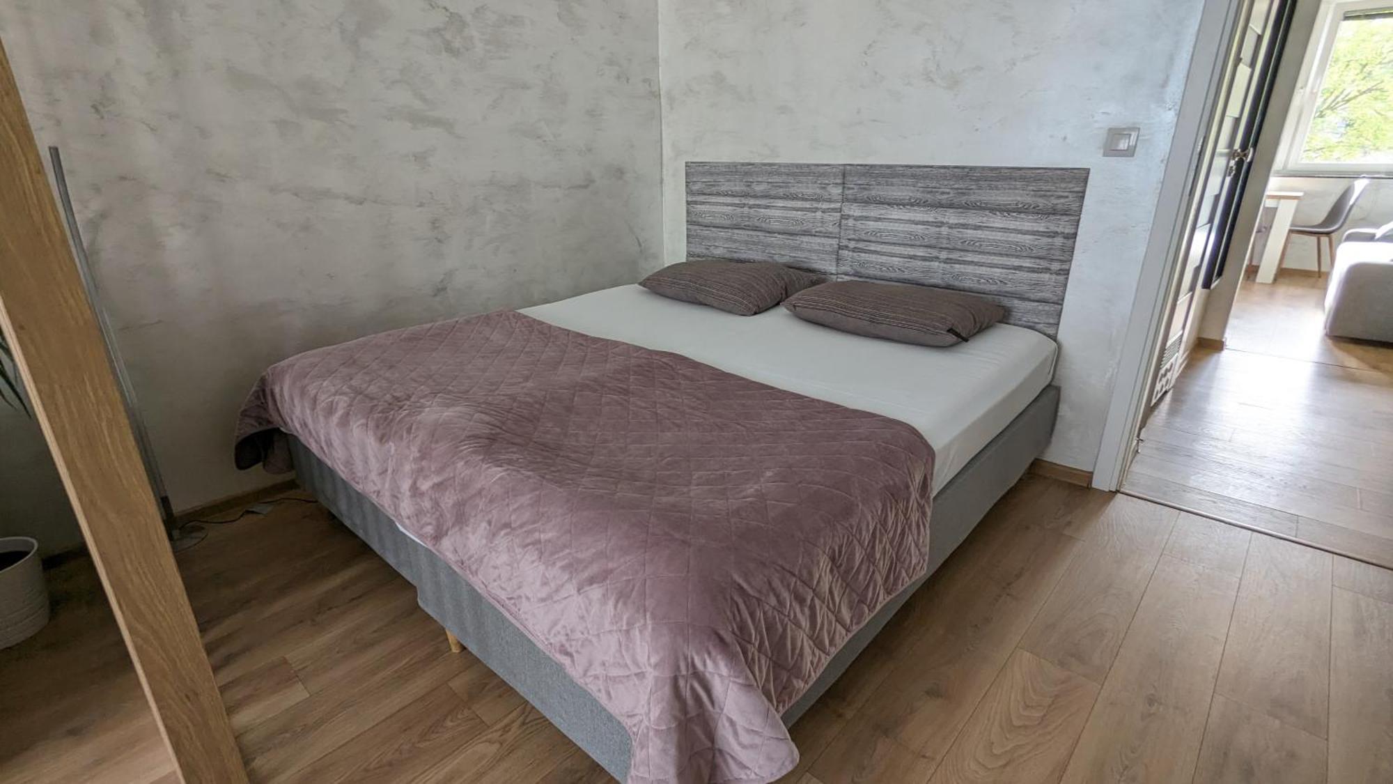 Kalwaryjska Spot Apartment In A Good Location Cracovie Extérieur photo